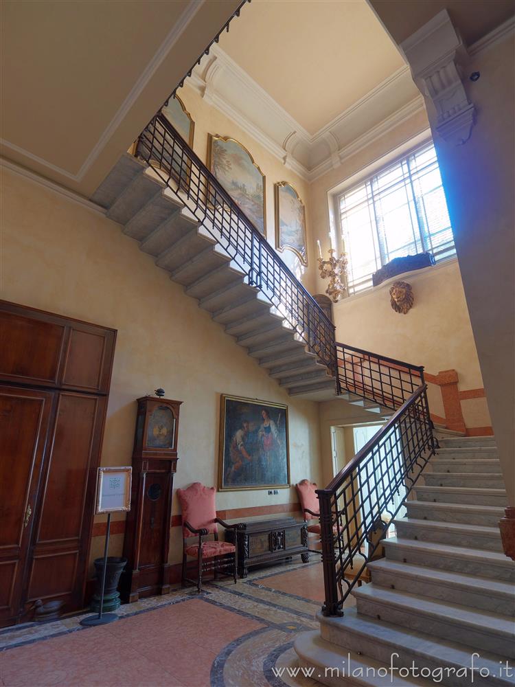 Milano - Scala di Residenza Vignale